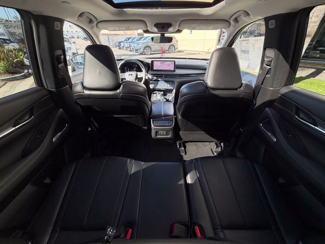 2027 INFINITI QX60 LUXE LUXE FWD Intercooled Turbo Premium Gasoline I-4 2.0 L/122 [25]