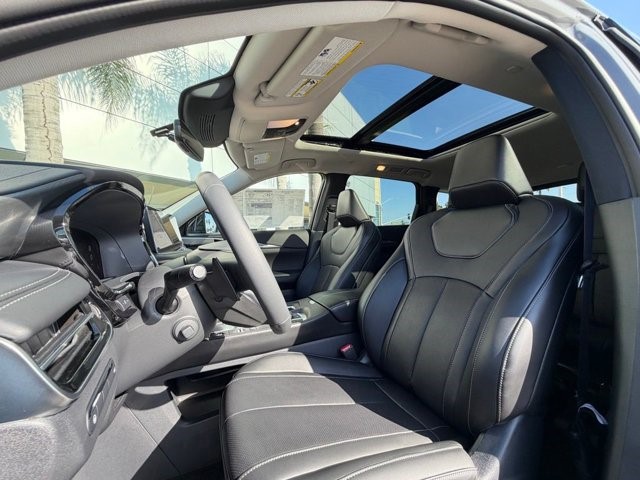 2027 INFINITI QX60 LUXE LUXE FWD Intercooled Turbo Premium Gasoline I-4 2.0 L/122 [15]
