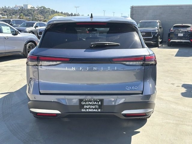 2027 Infiniti QX60 photo 5