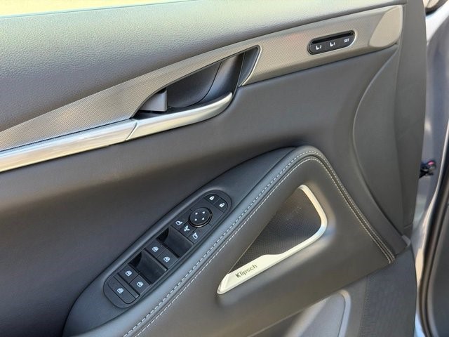 2027 INFINITI QX60 LUXE LUXE FWD Intercooled Turbo Premium Gasoline I-4 2.0 L/122 [12]