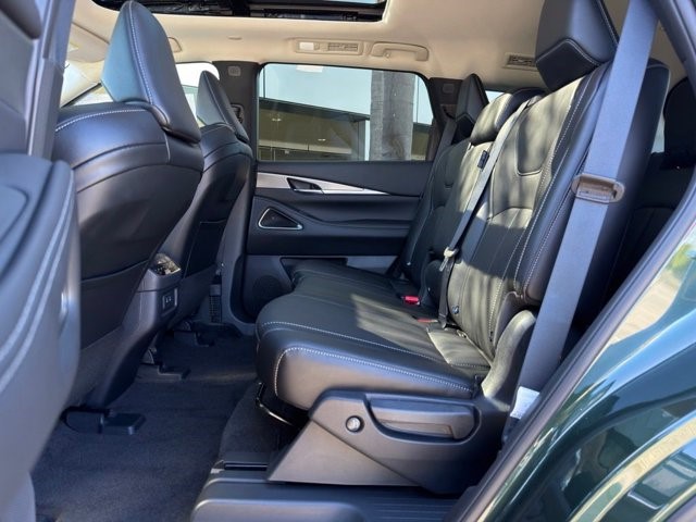 2027 INFINITI QX60 LUXE LUXE FWD Intercooled Turbo Premium Gasoline I-4 2.0 L/122 [19]