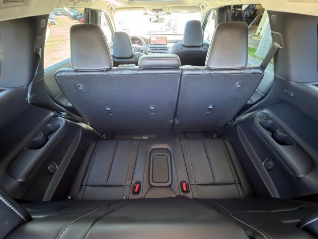 2027 INFINITI QX60 LUXE LUXE FWD Intercooled Turbo Premium Gasoline I-4 2.0 L/122 [26]