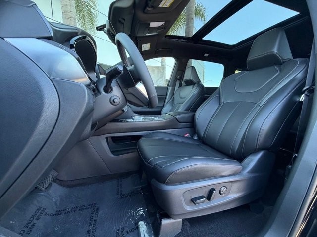 2027 INFINITI QX60 SPORT SPORT AWD Intercooled Turbo Premium Gasoline I-4 2.0 L/122 [14]