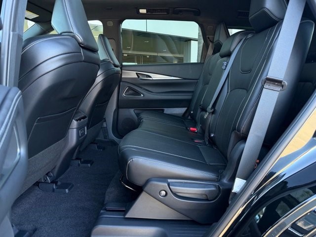2027 INFINITI QX60 SPORT SPORT AWD Intercooled Turbo Premium Gasoline I-4 2.0 L/122 [18]