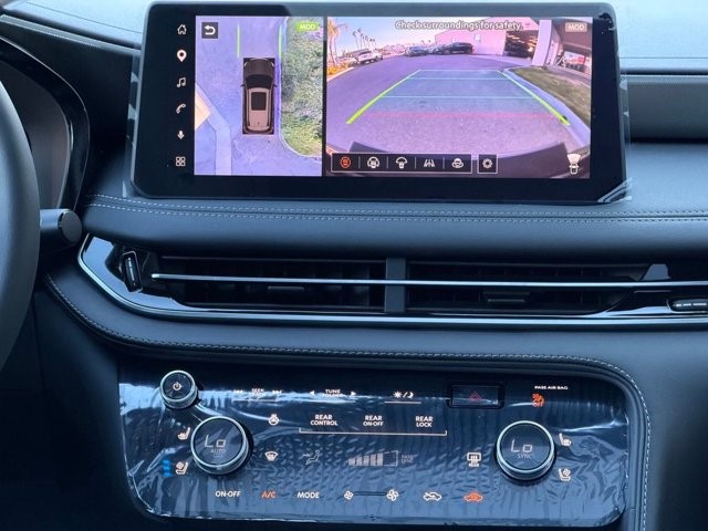 2027 INFINITI QX60 SPORT SPORT AWD Intercooled Turbo Premium Gasoline I-4 2.0 L/122 [33]