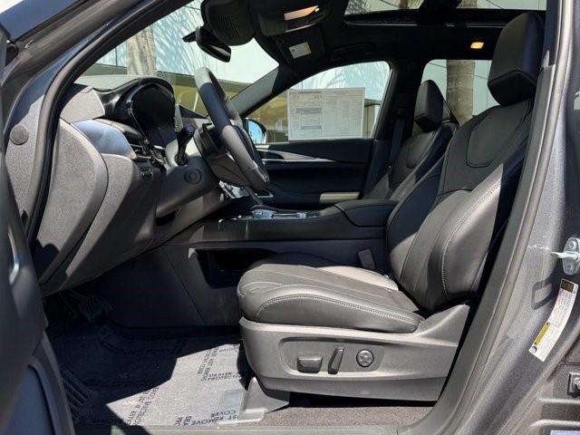 2027 INFINITI QX60 SPORT SPORT AWD Intercooled Turbo Premium Gasoline I-4 2.0 L/122 [14]