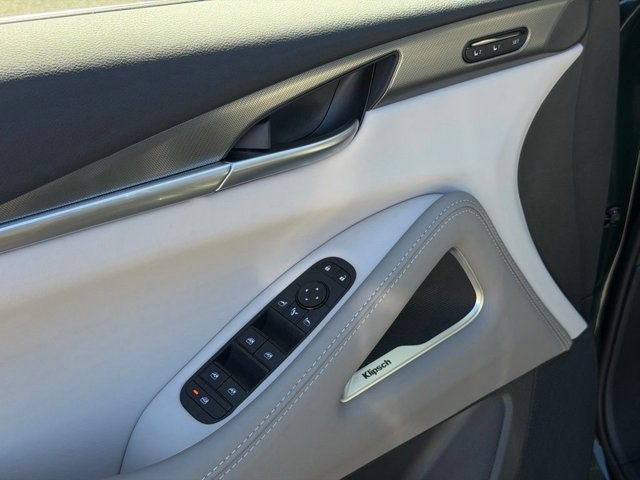 2027 INFINITI QX60 LUXE LUXE AWD Intercooled Turbo Premium Gasoline I-4 2.0 L/122 [11]