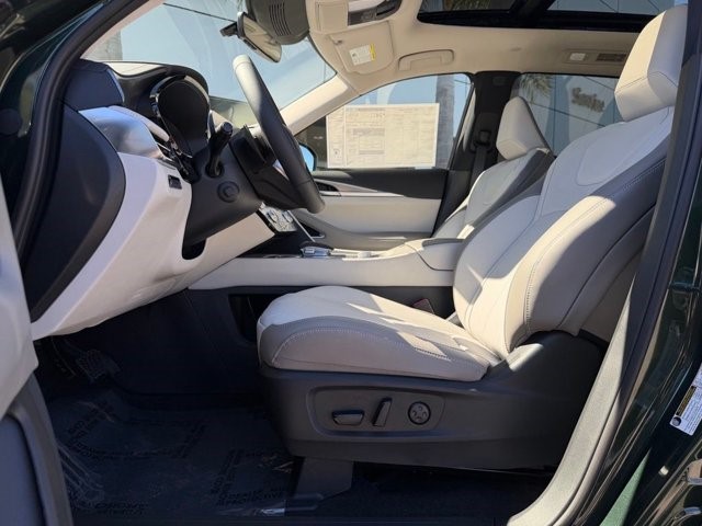 2027 INFINITI QX60 LUXE LUXE AWD Intercooled Turbo Premium Gasoline I-4 2.0 L/122 [13]