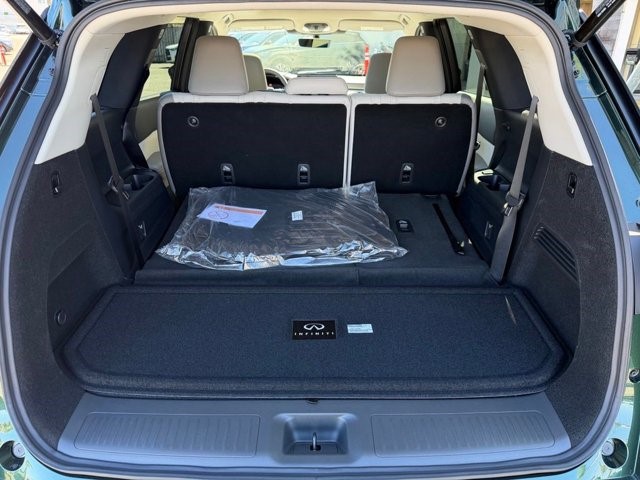 2027 INFINITI QX60 LUXE LUXE AWD Intercooled Turbo Premium Gasoline I-4 2.0 L/122 [23]