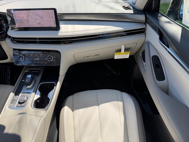 2027 INFINITI QX60 LUXE LUXE AWD Intercooled Turbo Premium Gasoline I-4 2.0 L/122 [31]