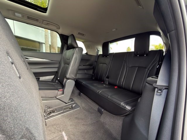 2027 INFINITI QX60 LUXE LUXE AWD Intercooled Turbo Premium Gasoline I-4 2.0 L/122 [22]