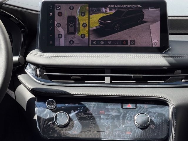 2027 INFINITI QX60 LUXE LUXE AWD Intercooled Turbo Premium Gasoline I-4 2.0 L/122 [35]