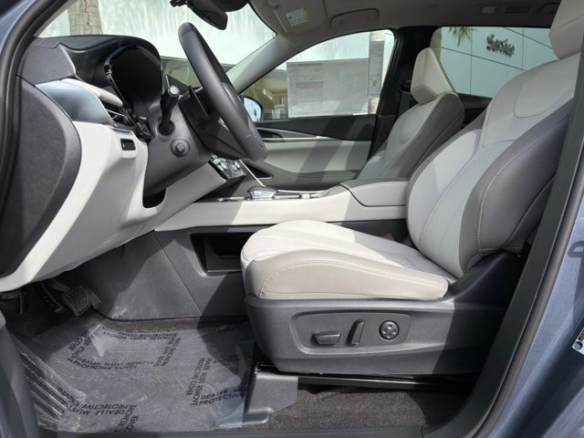 2027 INFINITI QX60 LUXE LUXE AWD Intercooled Turbo Premium Gasoline I-4 2.0 L/122 [14]