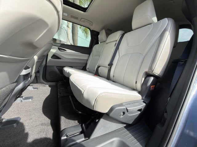 2027 INFINITI QX60 LUXE LUXE AWD Intercooled Turbo Premium Gasoline I-4 2.0 L/122 [18]