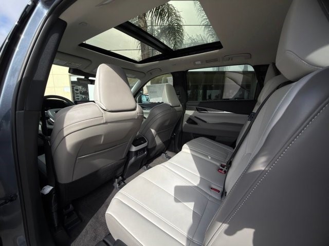 2027 INFINITI QX60 LUXE LUXE AWD Intercooled Turbo Premium Gasoline I-4 2.0 L/122 [21]