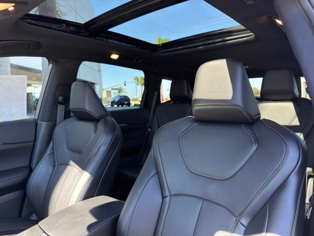 2027 INFINITI QX60 SPORT SPORT AWD Intercooled Turbo Premium Gasoline I-4 2.0 L/122 [17]