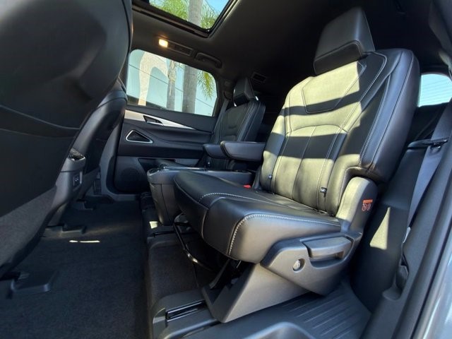 2027 INFINITI QX60 SPORT SPORT AWD Intercooled Turbo Premium Gasoline I-4 2.0 L/122 [18]