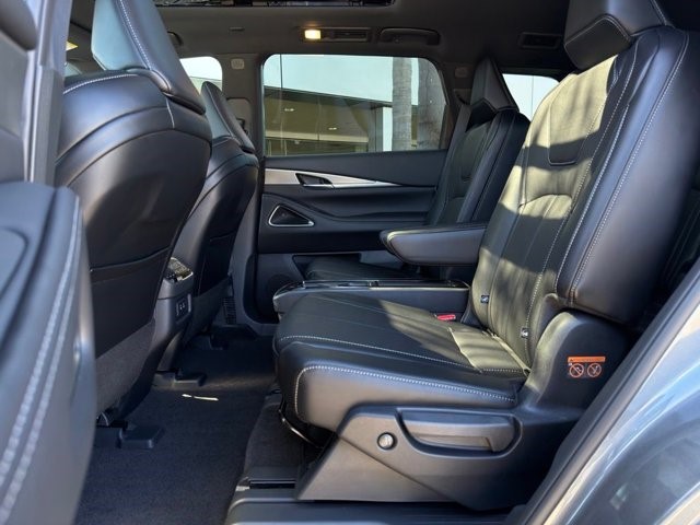 2027 INFINITI QX60 SPORT SPORT AWD Intercooled Turbo Premium Gasoline I-4 2.0 L/122 [19]