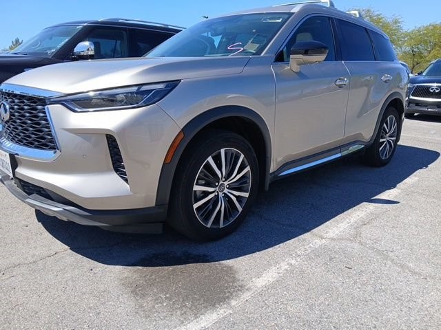 2025 INFINITI QX60 SENSORY SENSORY AWD Intercooled Turbo Premium Gasoline I-4 2.0 L/122 [11]