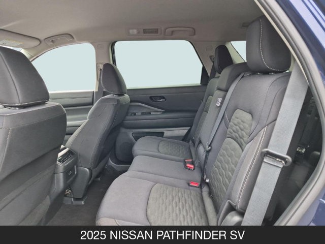 2025 Nissan Pathfinder SV - Photo 16