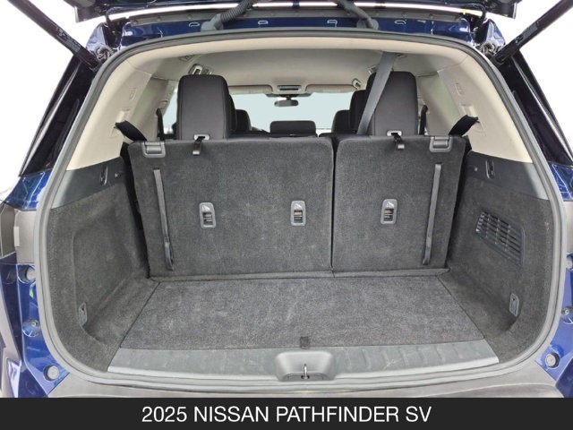 2025 Nissan Pathfinder SV - Photo 24