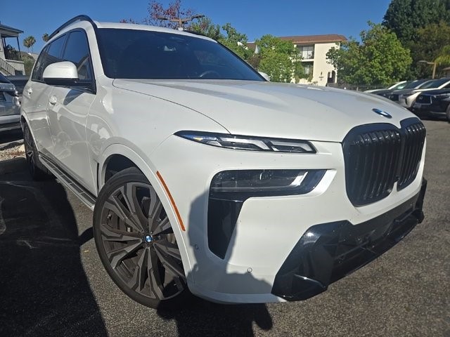 2024 BMW X7 xDrive40i xDrive40i Sports Activity Vehicle Intercooled Turbo Gas/Electric I-6 3.0 L/183 [0]