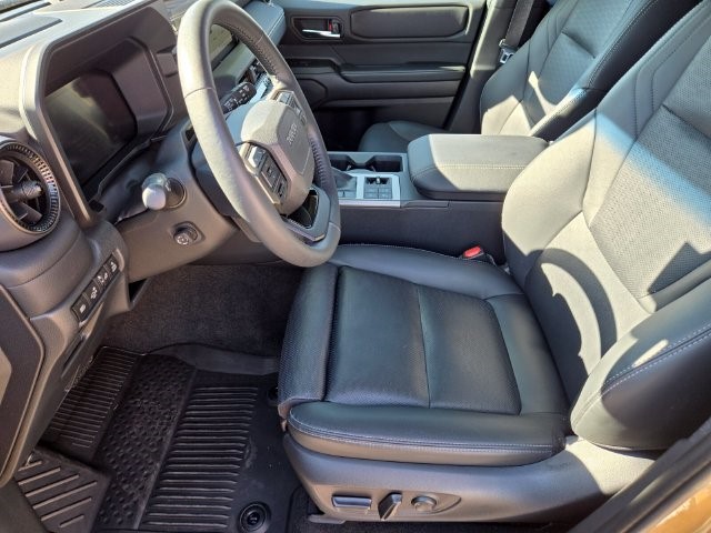 2024 Toyota Land Cruiser Base - Photo 10