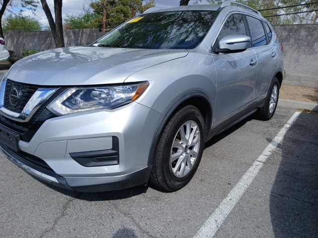 2020 Nissan Rogue SV FWD SV Regular Unleaded I-4 2.5 L/152 [4]