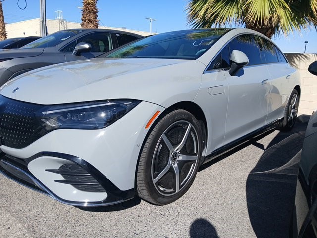 2025 Mercedes-Benz EQE EQE 350 EQE 350 4MATIC Sedan Electric [0]