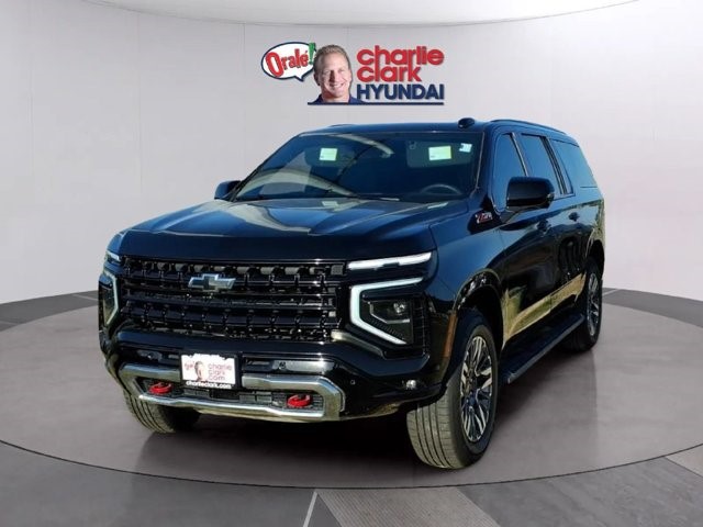 2025 Chevrolet Suburban Z71 4WD 4dr Z71 Gas V8 5.3L/ [0]