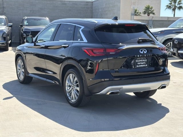 2023 Infiniti QX50 photo 4