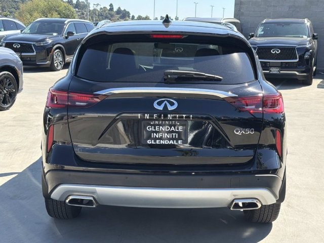 2023 Infiniti QX50 photo 5
