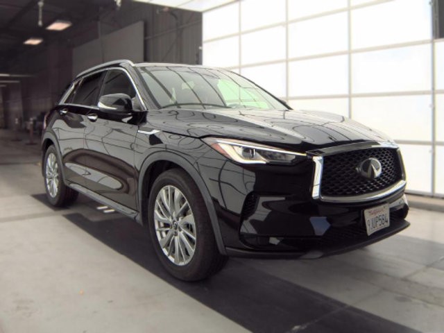 2023 INFINITI QX50 LUXE LUXE FWD Intercooled Turbo Premium Gasoline I-4 2.0 L/122 [10]