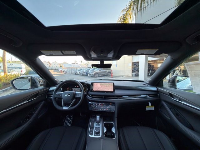 2027 INFINITI QX65 LUXE LUXE AWD Intercooled Turbo Premium Gasoline I-4 2.0 L/122 [28]