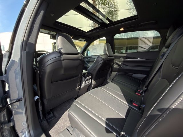 2027 INFINITI QX65 SPORT SPORT AWD Intercooled Turbo Premium Gasoline I-4 2.0 L/122 [21]