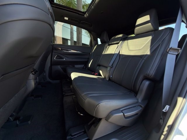 2027 INFINITI QX65 SPORT SPORT AWD Intercooled Turbo Premium Gasoline I-4 2.0 L/122 [18]