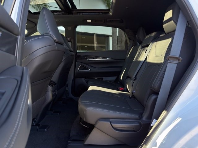 2027 INFINITI QX65 SPORT SPORT AWD Intercooled Turbo Premium Gasoline I-4 2.0 L/122 [19]