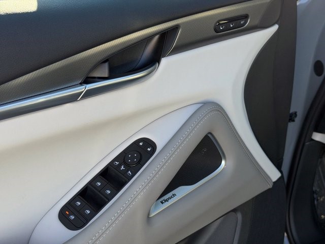 2027 INFINITI QX60 LUXE LUXE FWD Intercooled Turbo Premium Gasoline I-4 2.0 L/122 [12]