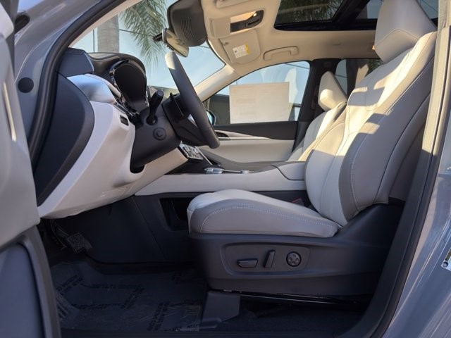 2027 INFINITI QX60 LUXE LUXE FWD Intercooled Turbo Premium Gasoline I-4 2.0 L/122 [14]