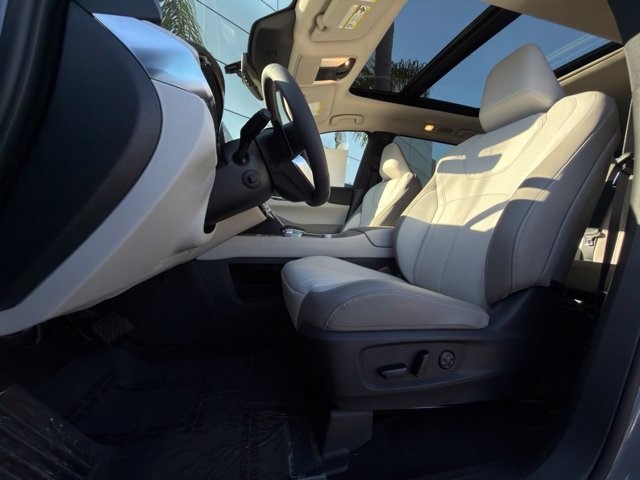 2027 INFINITI QX60 LUXE LUXE FWD Intercooled Turbo Premium Gasoline I-4 2.0 L/122 [15]