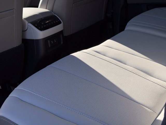2027 INFINITI QX60 LUXE LUXE FWD Intercooled Turbo Premium Gasoline I-4 2.0 L/122 [21]