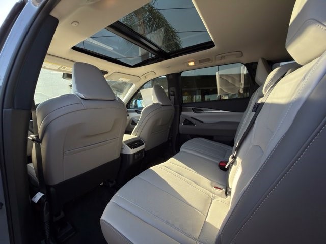 2027 INFINITI QX60 LUXE LUXE FWD Intercooled Turbo Premium Gasoline I-4 2.0 L/122 [22]