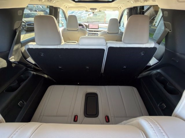 2027 INFINITI QX60 LUXE LUXE FWD Intercooled Turbo Premium Gasoline I-4 2.0 L/122 [26]