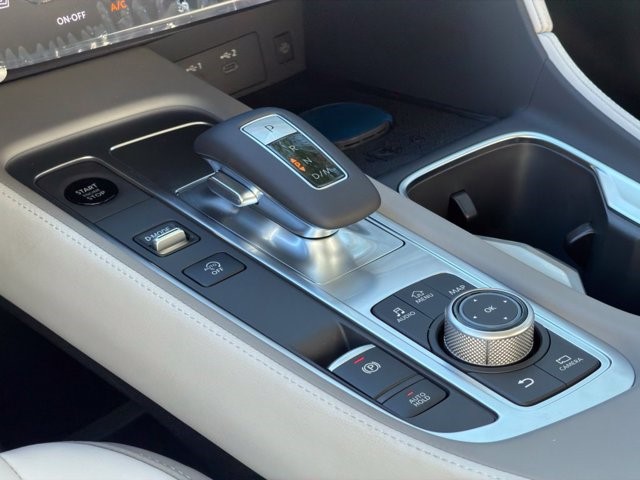 2027 INFINITI QX60 LUXE LUXE FWD Intercooled Turbo Premium Gasoline I-4 2.0 L/122 [37]