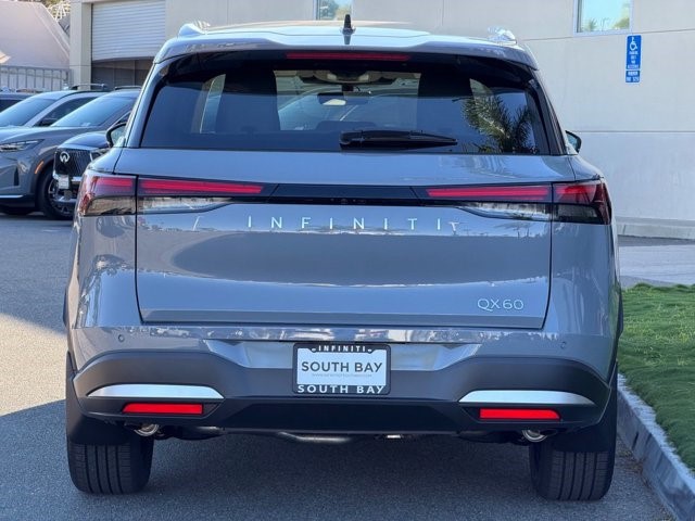 2027 INFINITI QX60 LUXE LUXE FWD Intercooled Turbo Premium Gasoline I-4 2.0 L/122 [4]