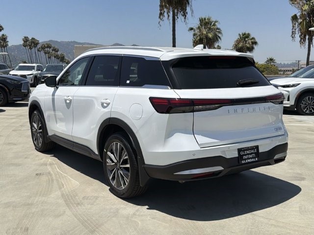 2027 Infiniti QX60 photo 3