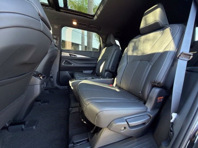 2027 INFINITI QX60 SPORT SPORT AWD Intercooled Turbo Premium Gasoline I-4 2.0 L/122 [18]