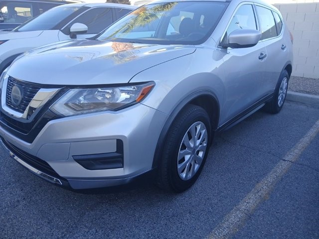 2020 Nissan Rogue S FWD S Regular Unleaded I-4 2.5 L/152 [0]