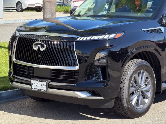 2027 INFINITI QX80 PURE PURE AWD Twin Turbo Premium Gasoline V-6 3.5 L/213 [1]