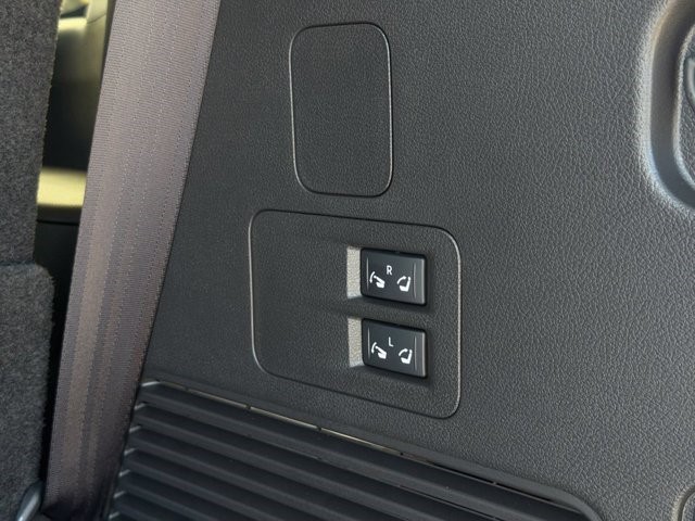2027 INFINITI QX80 PURE PURE AWD Twin Turbo Premium Gasoline V-6 3.5 L/213 [24]